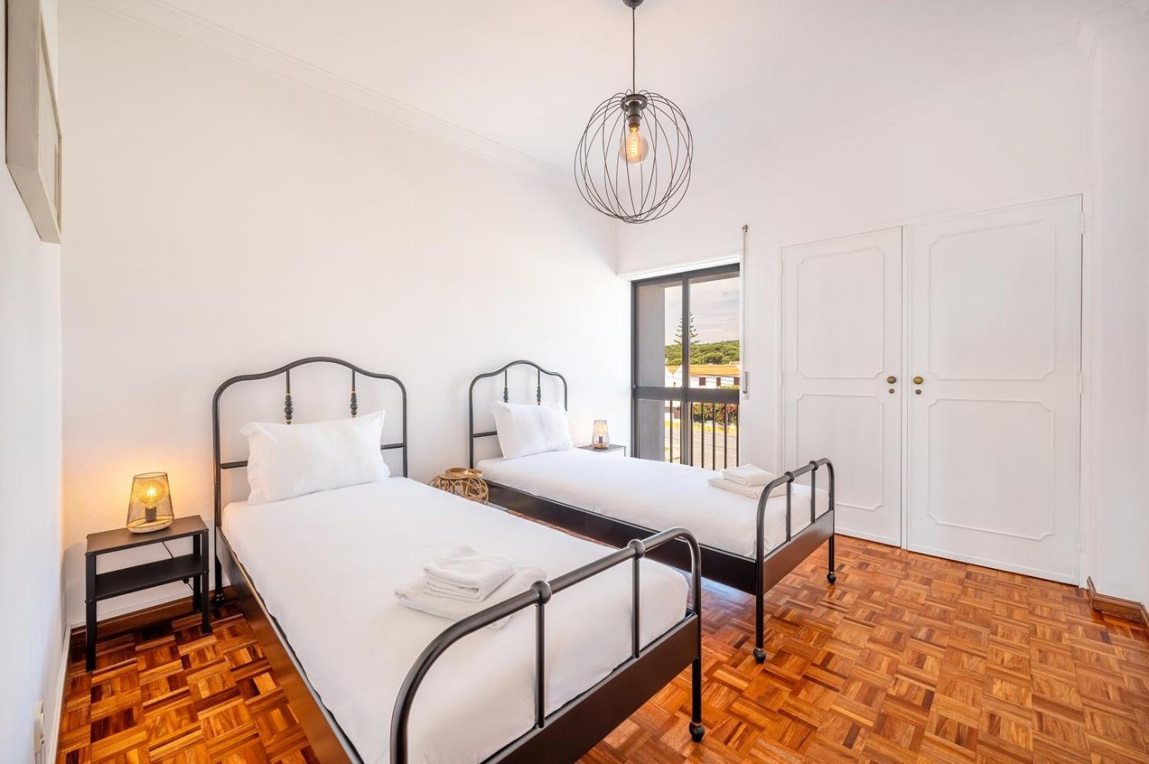 Guestready - Apple Beach Hideaway With Sea Views Colares Bagian luar foto